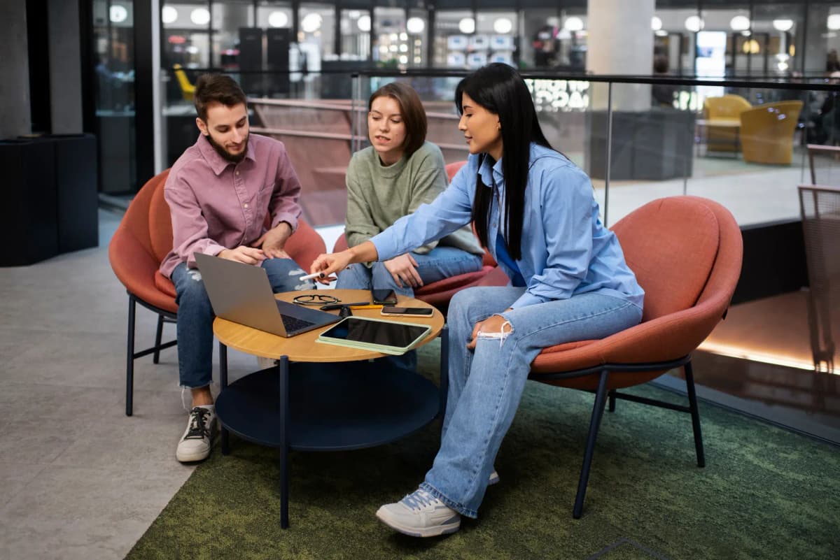 Oikro team working together