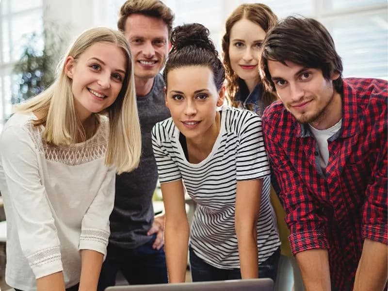 Oikro team group picture